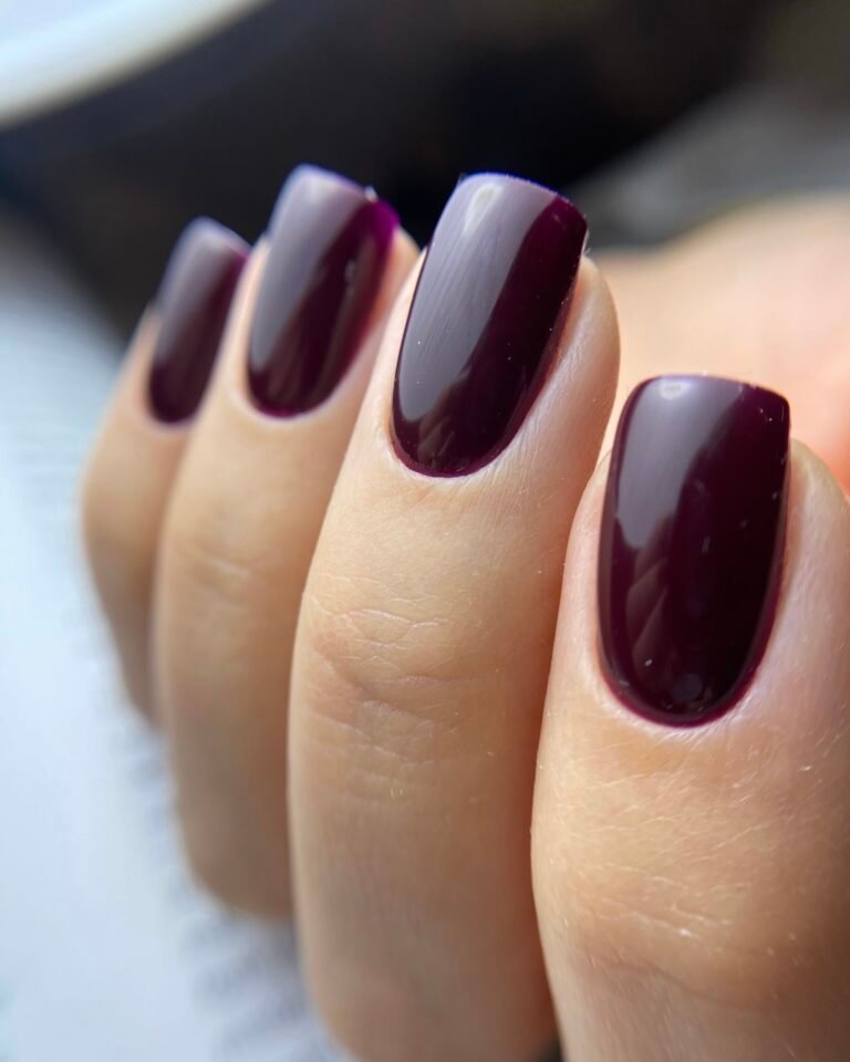 manicure kraków, manicure hybrydowy kraków, pomysł na paznokcie, paznokcie na wesele, paznokcie na komunię, paznokcie na sylwestra