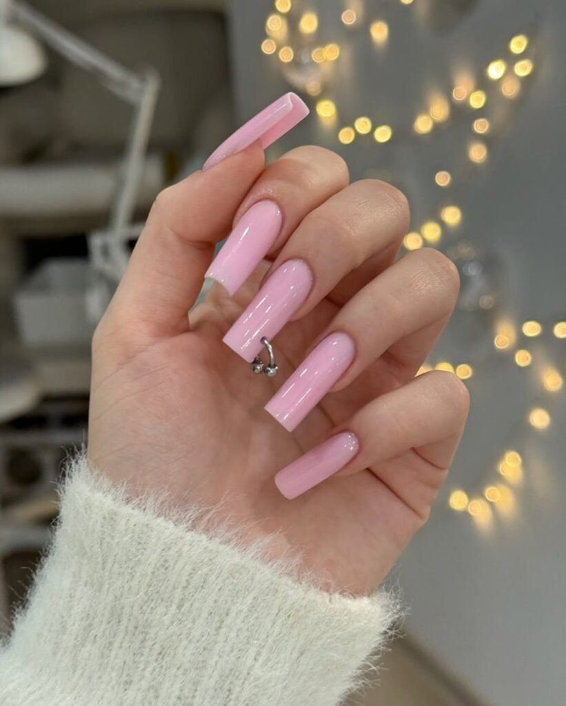 manicure hybrydowy, paznokcie hybrydowe, manicure żelowy, paznokcie żelowe, manicure klasyczny, stylizacja paznokci, paznokcie u rąk.