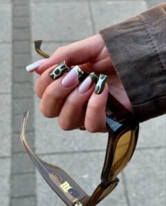 manicure hybrydowy, paznokcie hybrydowe, manicure żelowy, paznokcie żelowe, manicure klasyczny, stylizacja paznokci, paznokcie u rąk.