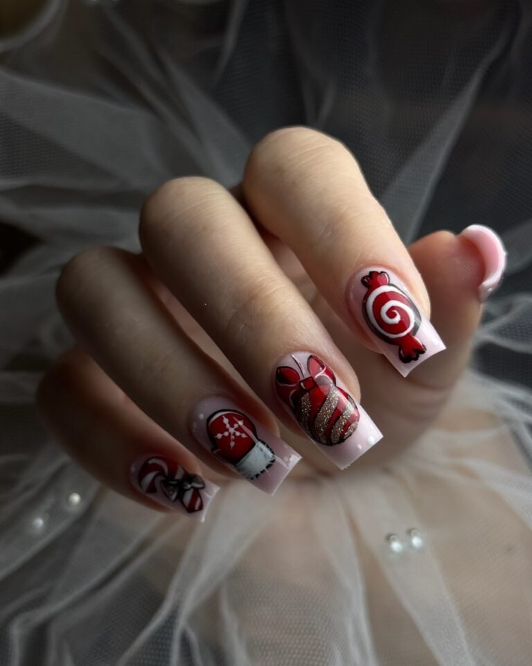 paznokcie świąteczne, paznokcie sylwestrowe, manicure hybrydowy, brokatowe paznokcie, chrome nails, french ombre.